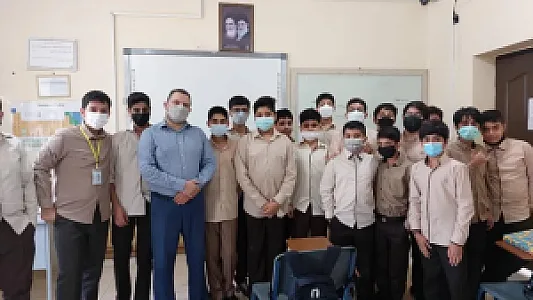 مدرسه امید انقلاب