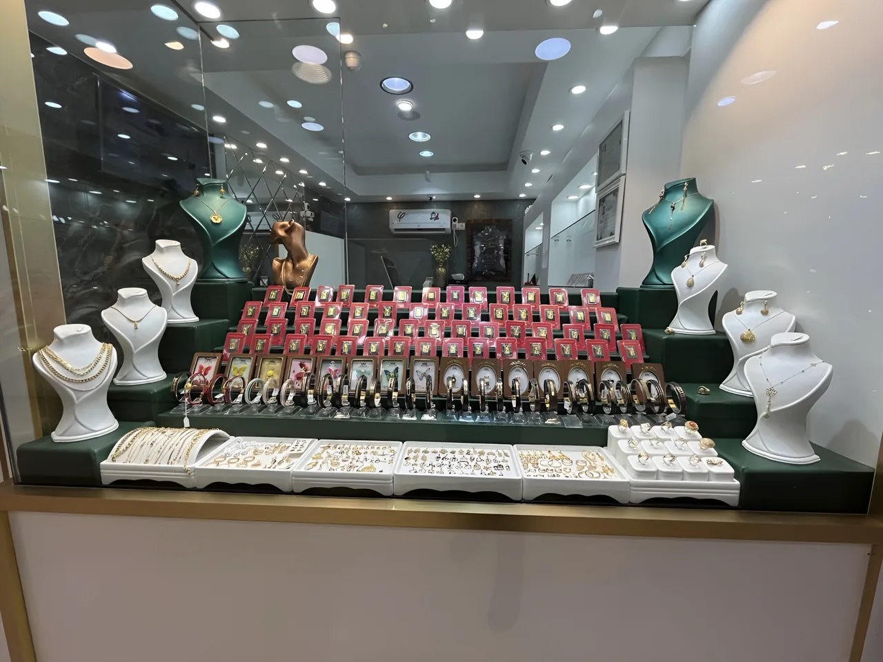 طلا و سکه میلاد - تصویر 4