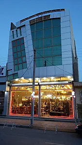 نمایشگاه مبل یاران