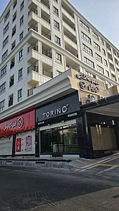رستوران بیرون بر زرین