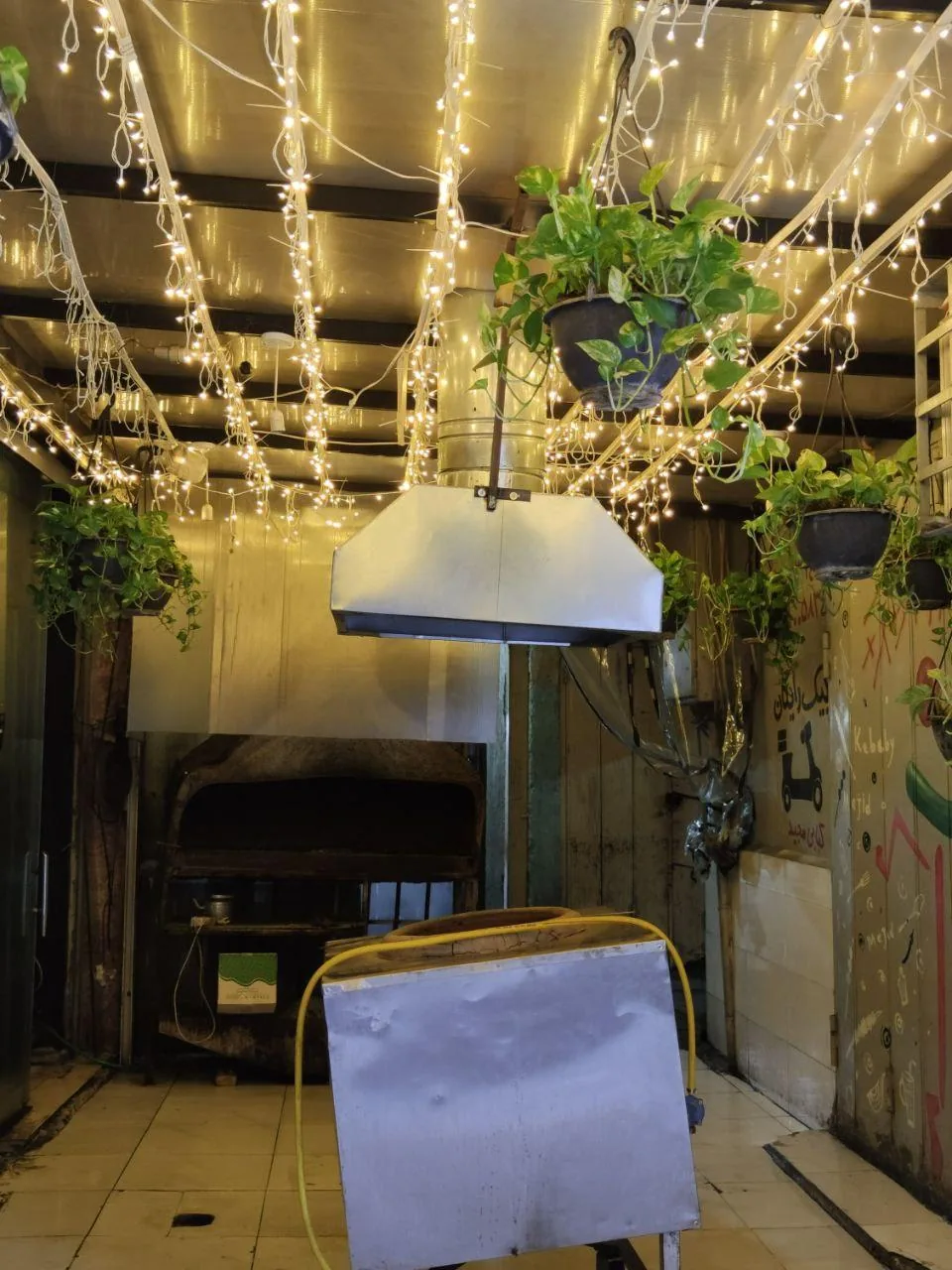 کبابی مجید - تصویر 2