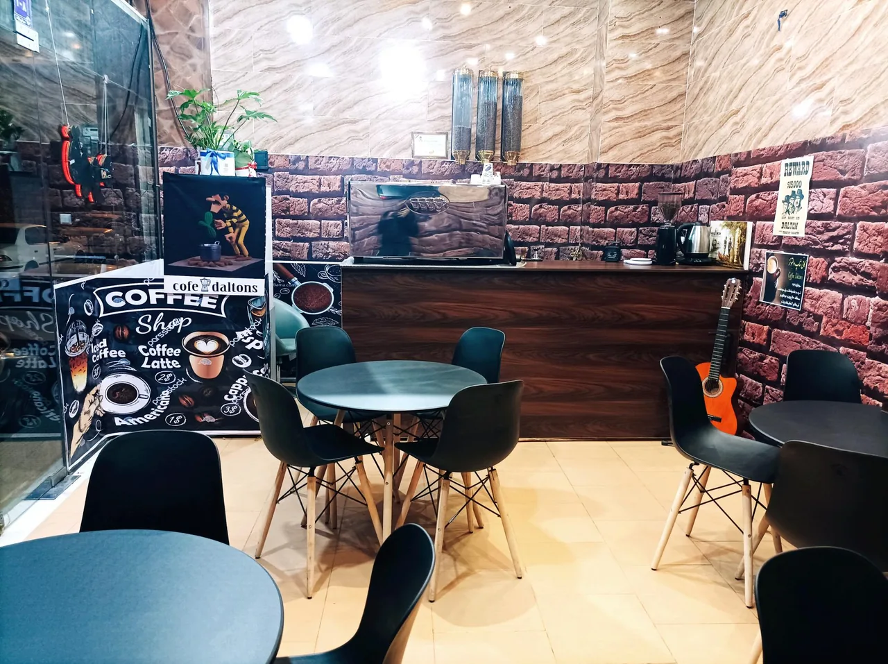 کافی شاپ دالتونز - تصویر 5