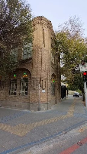 کافه کتاب هنگام