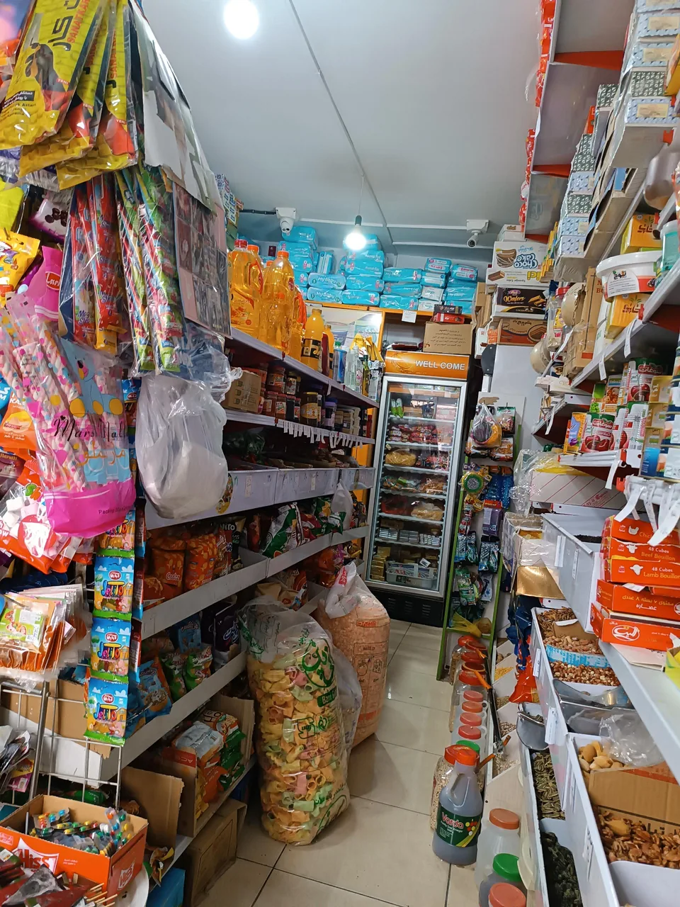 فروشگاه مواد غذایی برادران حیدری - خواربار و بقالی در اراک - تصویر 3