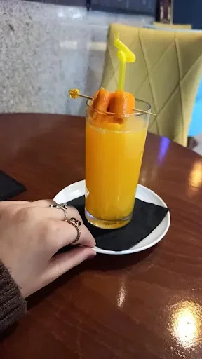 کافی شاپ شیمدی