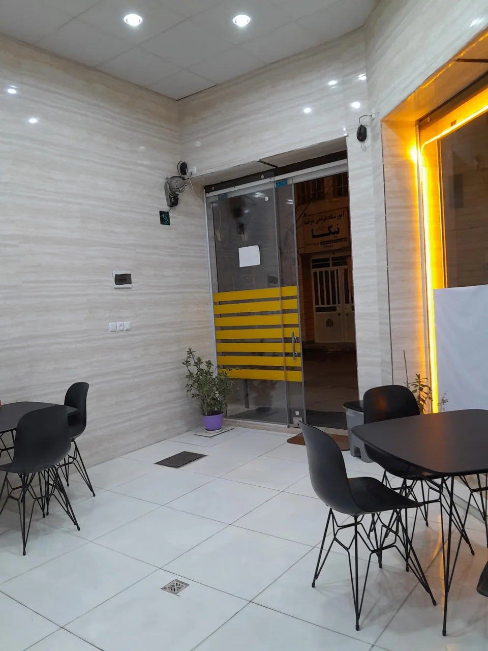 فست فود نیکان - تصویر 2
