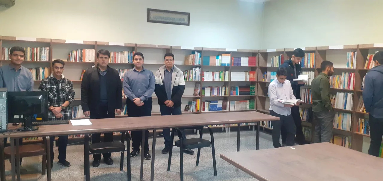 دبیرستان تیزهوشان حاج حسین ترابی - مدرسه در اراک - تصویر 3