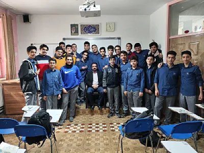 دبیرستان پسرانه متوسطه دوره اول علامه حلی