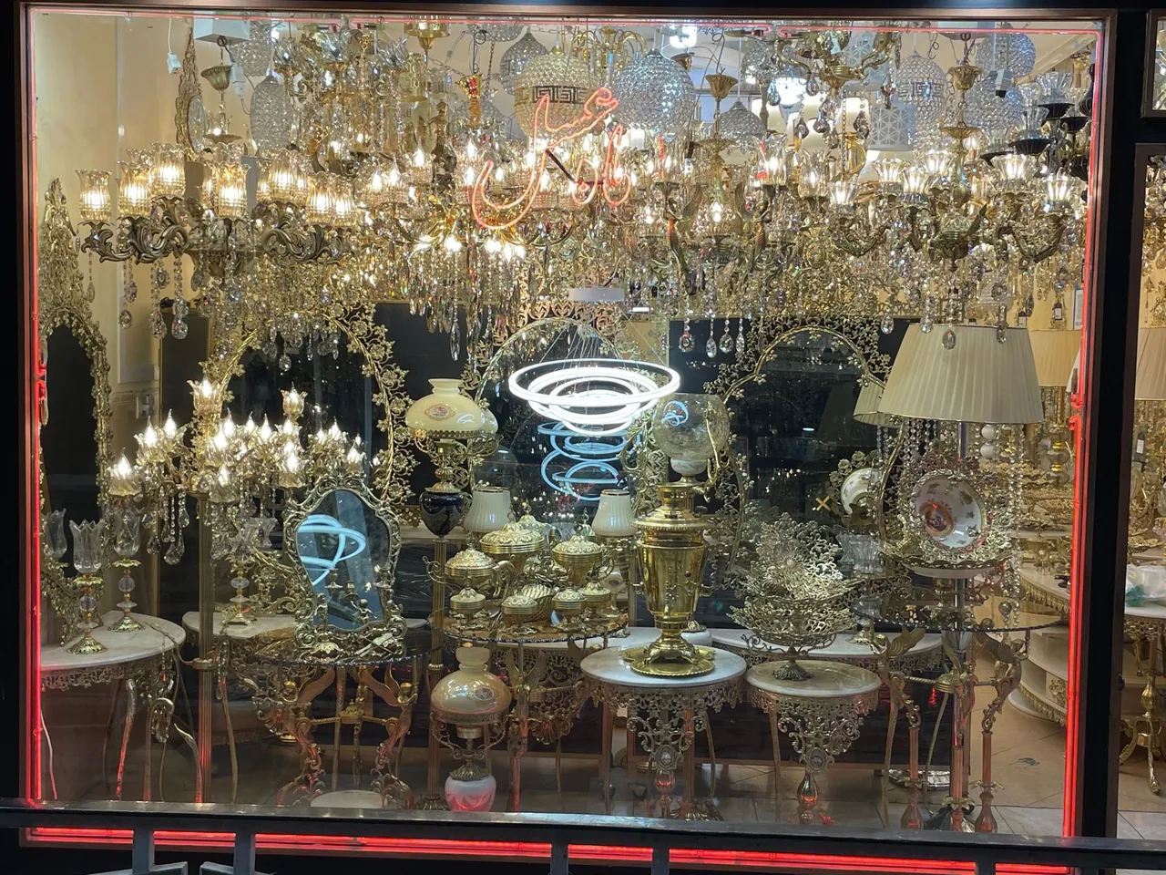 گالری برنز ماه عسل