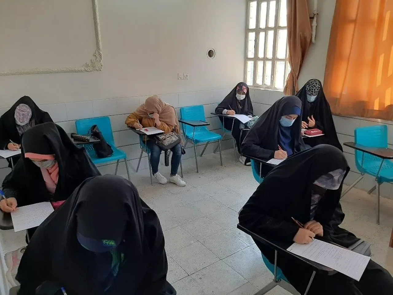 آموزشگاه زبان راه چمران