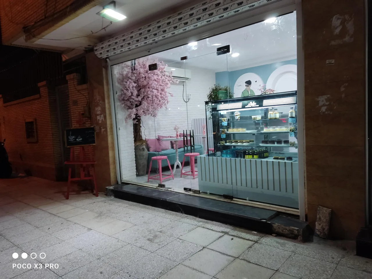 کافه بیانکو - تصویر 2