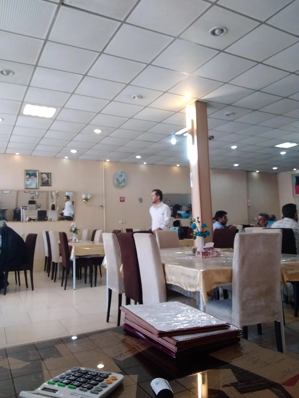 تالار و رستوران تخت جمشید - تصویر 2