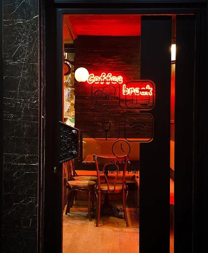 کافه پامفیلیا