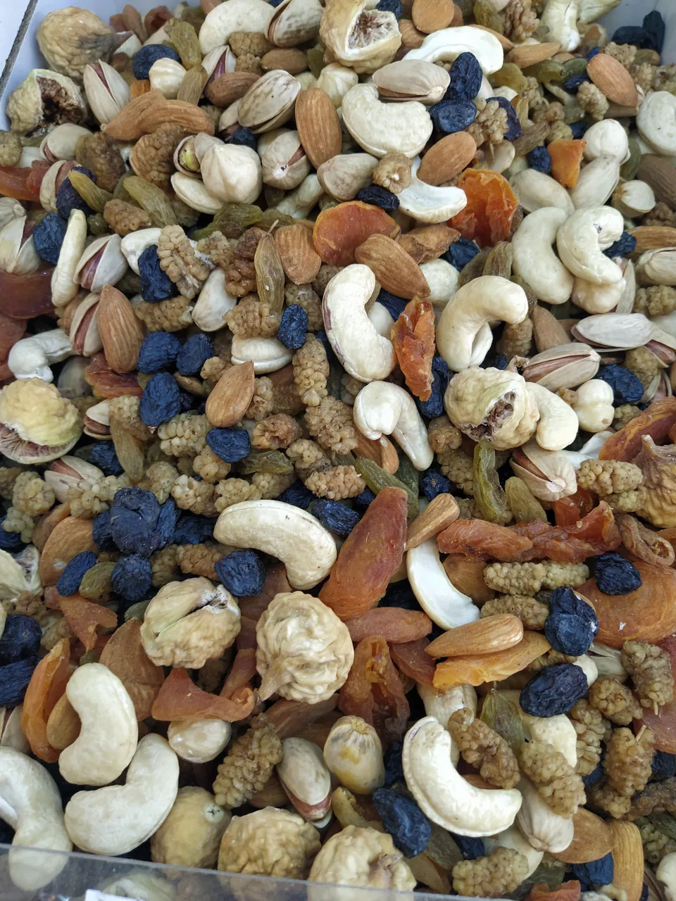 آجیل و خشکبار یکتا