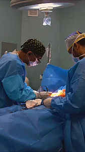دکتر علی جمشیدی (فوق تخصص جراحی پلاستیک و زیبایی)