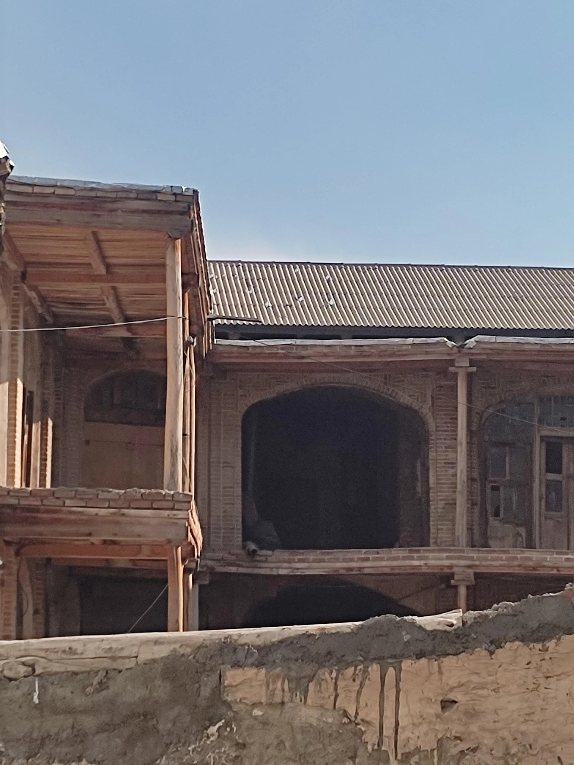 عمارت جواهری(جنانی) - رستوران در همدان - تصویر 3
