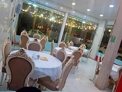 رستوران دنج