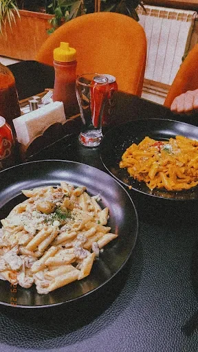 کافه رستوران ایتالیایی لانژ