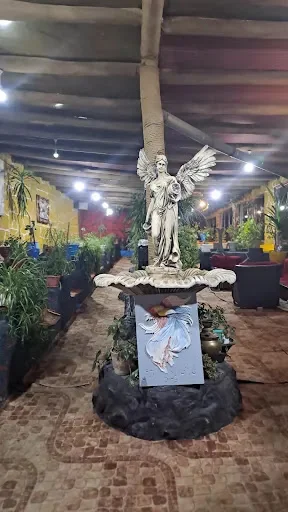 سفره خانه سنتی تاج محل