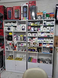 کافی‌نت بهنام