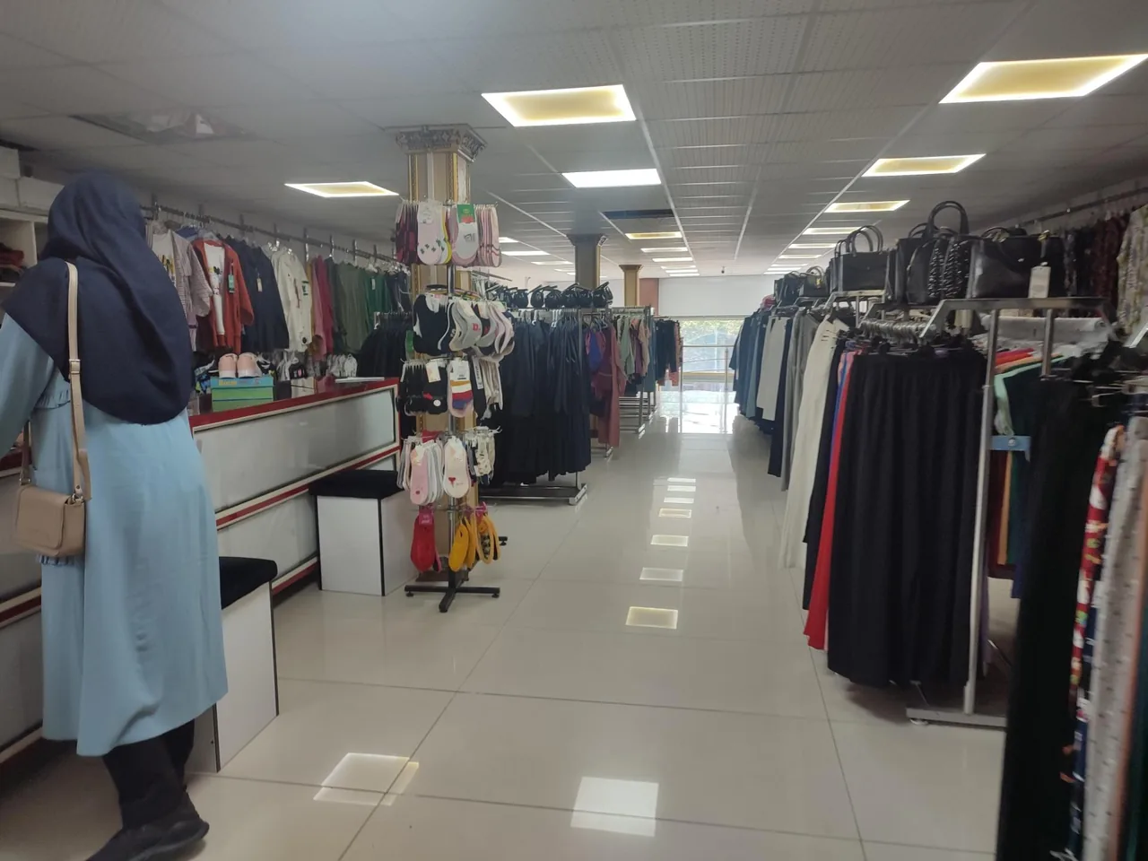 فروشگاه و تولیدی پوشاک میلاد - تصویر 2