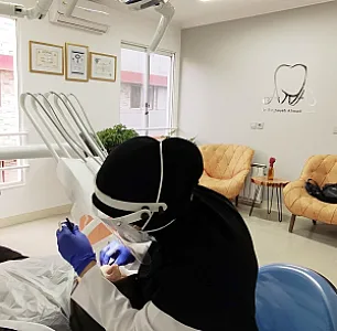دندانپزشکی دکتر رقیه احمدی آسوری