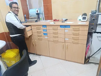 ساختمان دندانپزشکی آکام