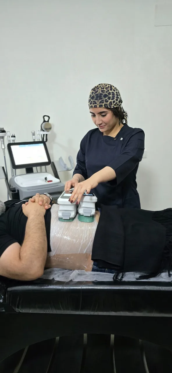کلینیک لاغری ، لیزر و زیبایی آریافر