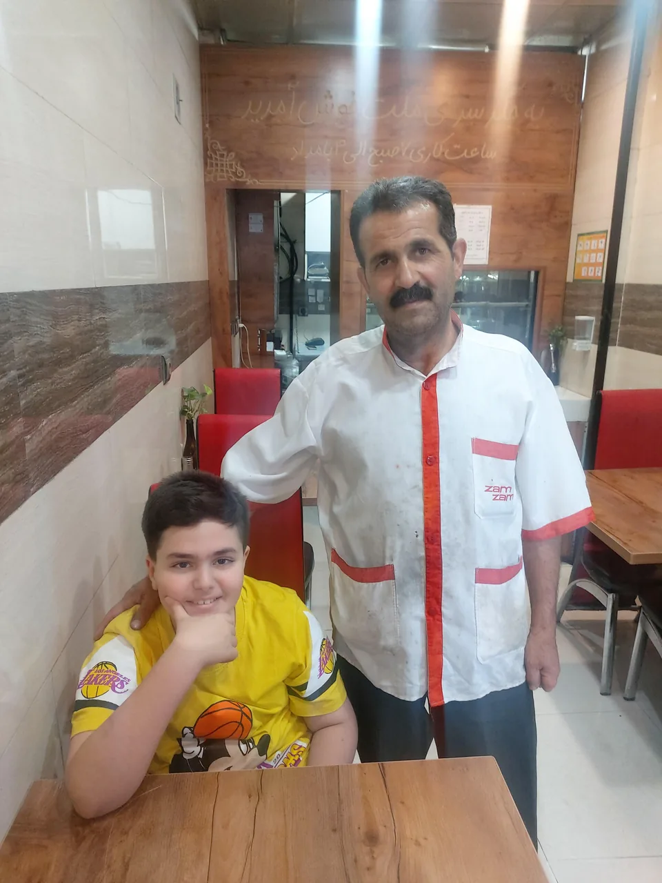 جگرکی و کبابسرای ملت - تصویر 2