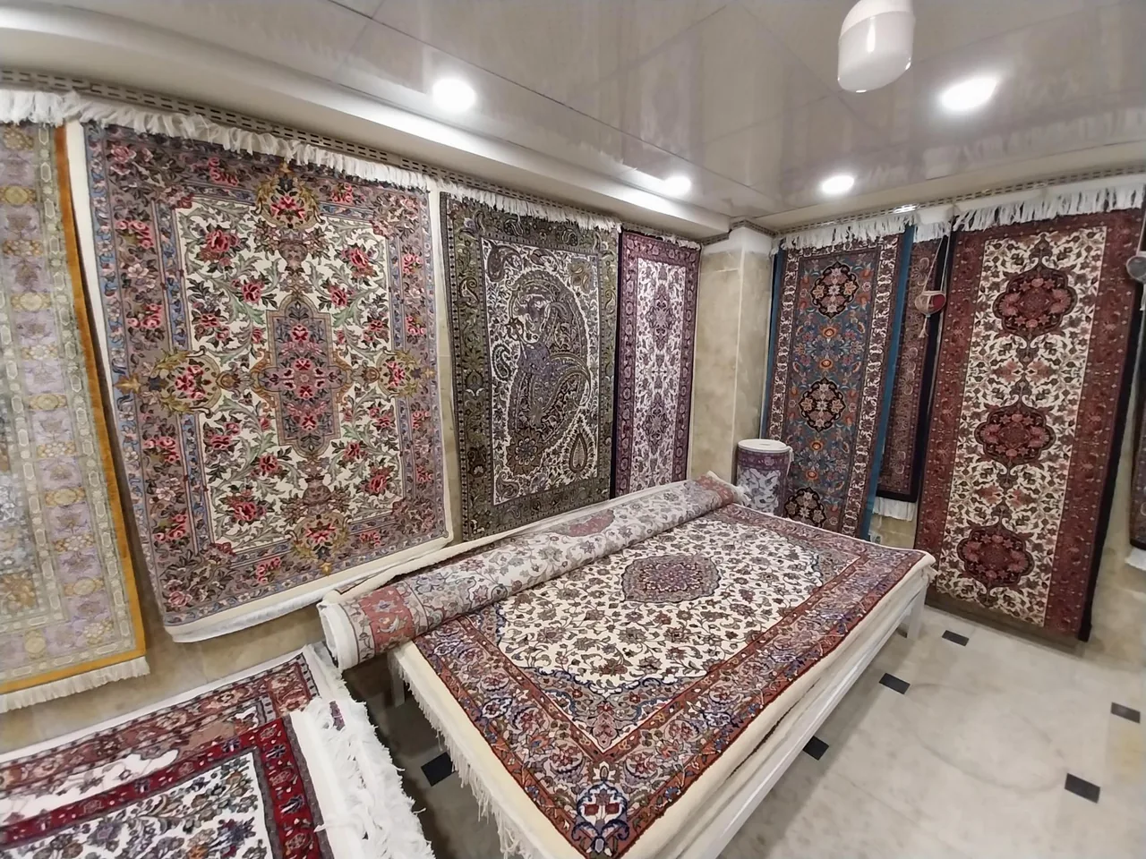 گالری فرش دستباف - تصویر 3