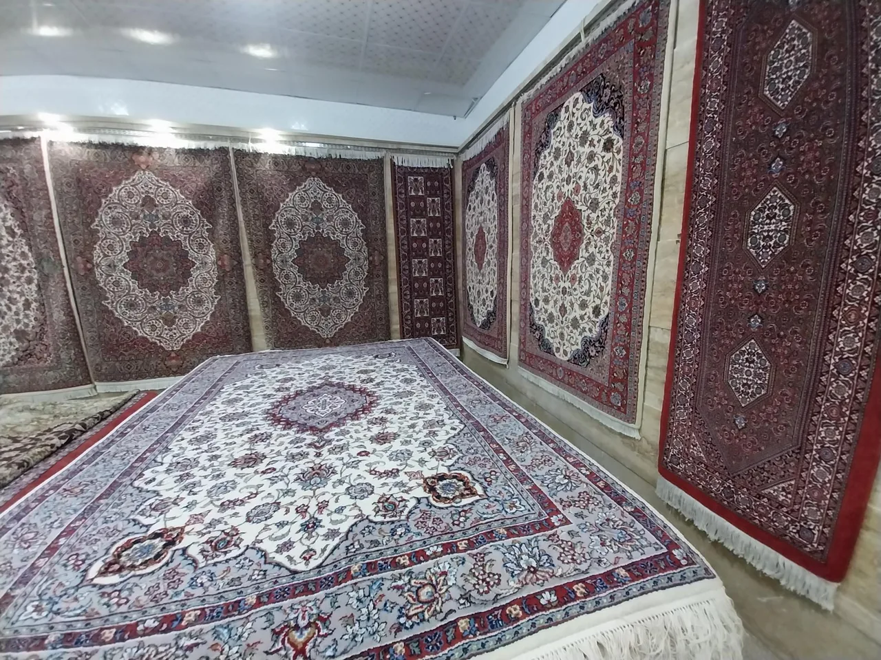 گالری فرش دستباف - تصویر 4