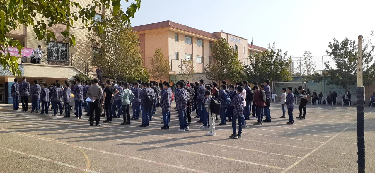 دبیرستان هیات امنایی زنده یاد مجابی - تصویر 2
