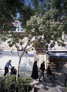 دندانساز و کمک دندانپزشک شاکری