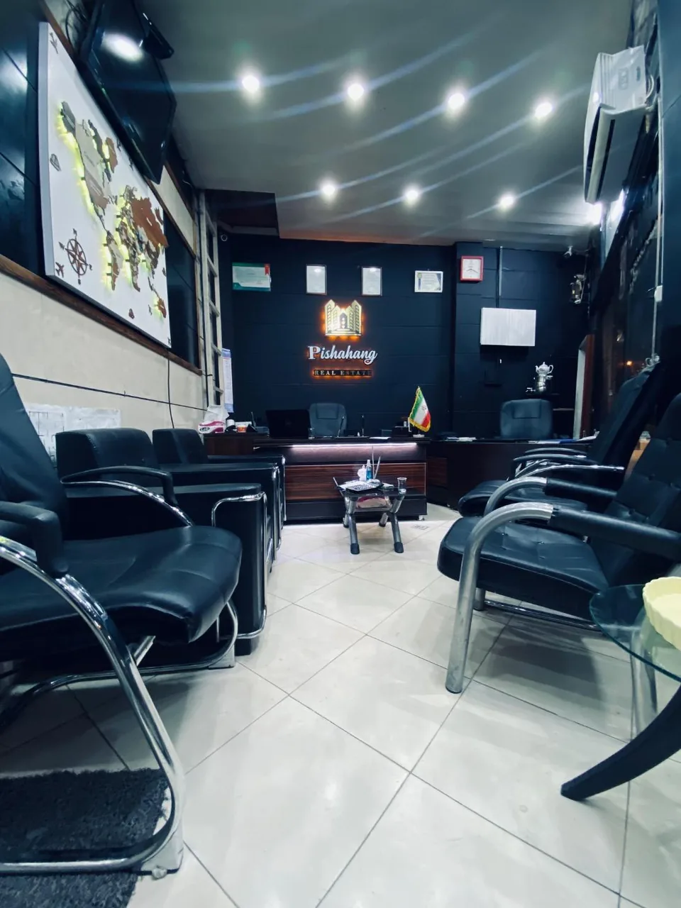 مشاورین املاک پیشاهنگ - تصویر 3