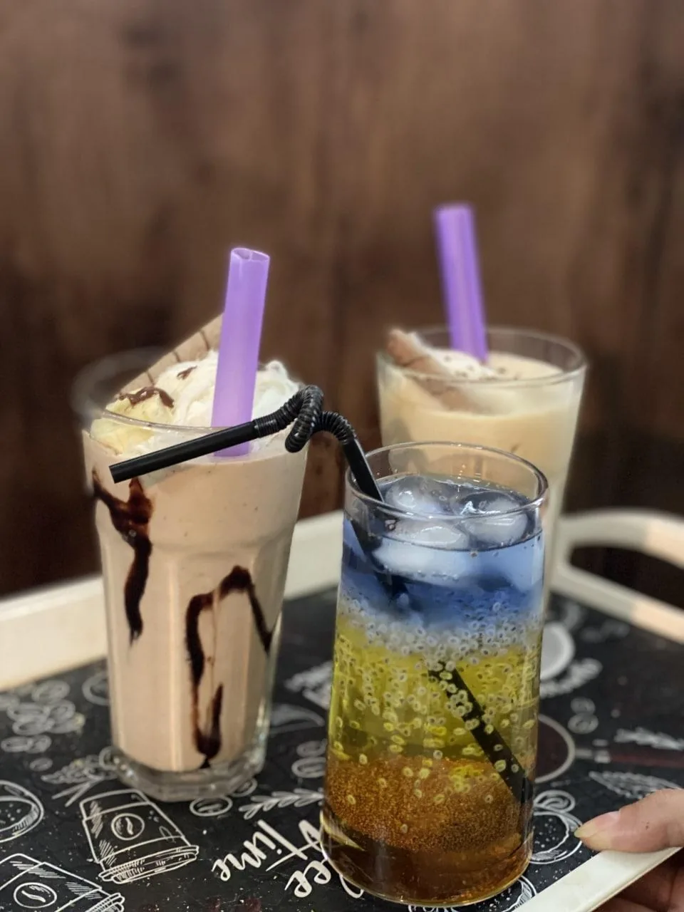 کافه زمان - تصویر 4