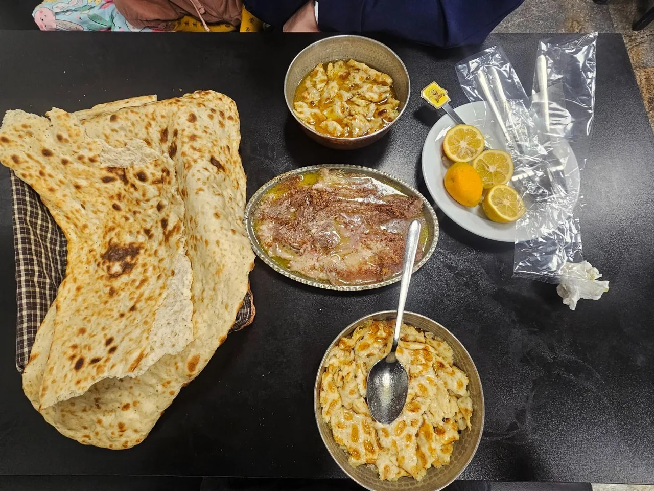 طباخی اقبال - تصویر 3