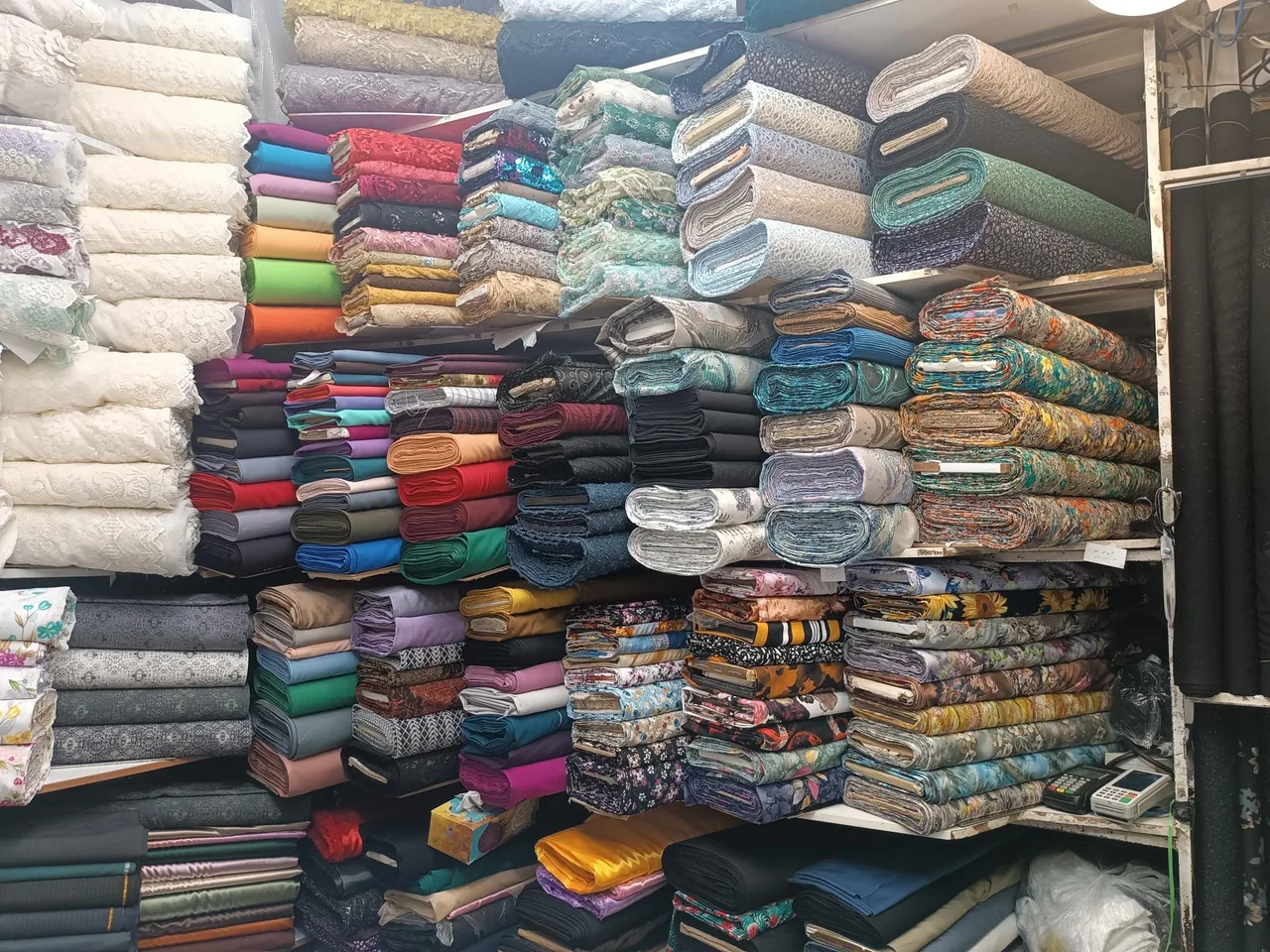 پارچه پیله فروشها - تصویر 3