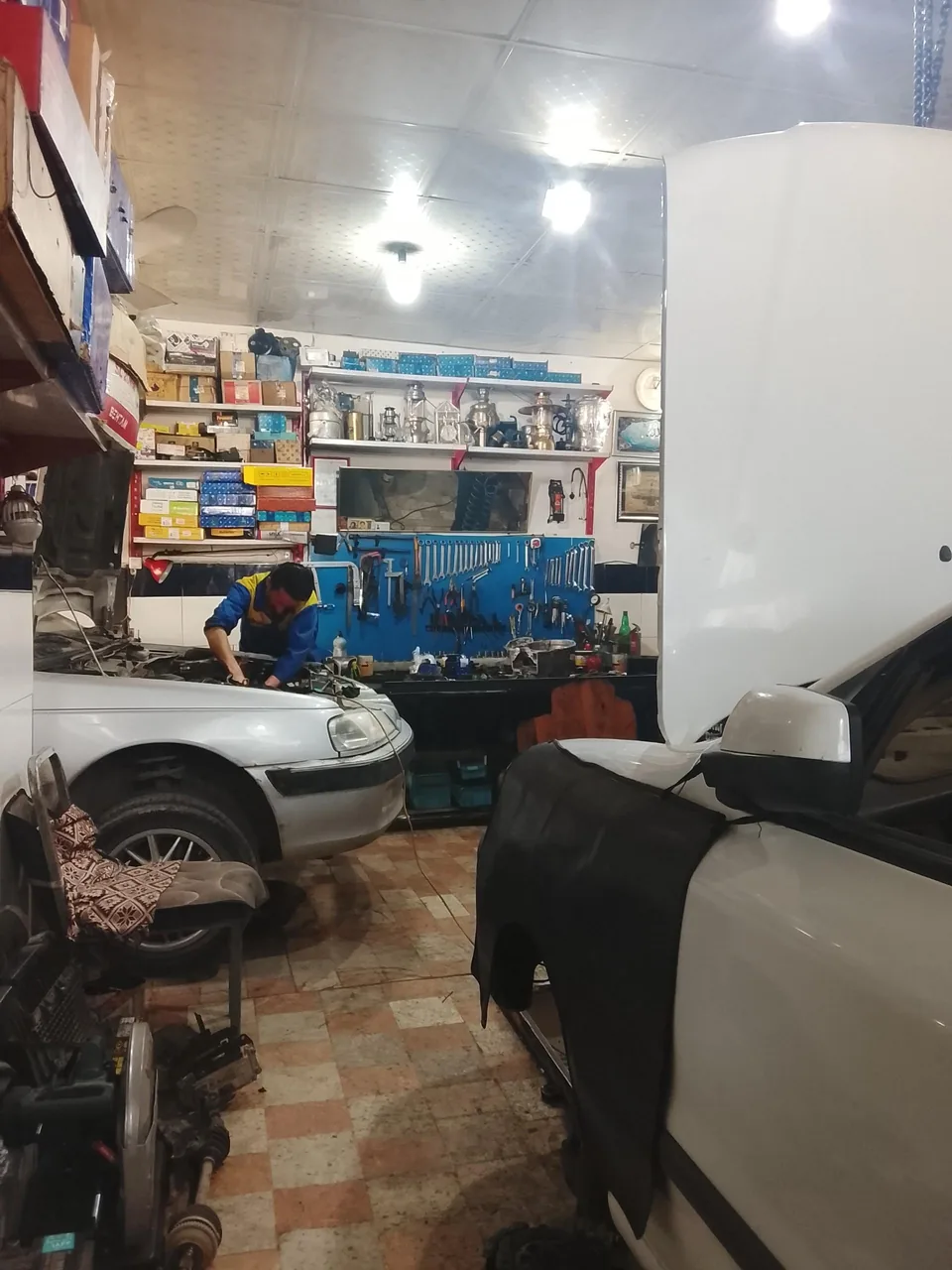 تعمیرگاه تخصصی خودرو ربیعی - تصویر 2