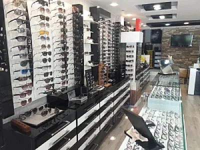 فروشگاه عینک نگاه