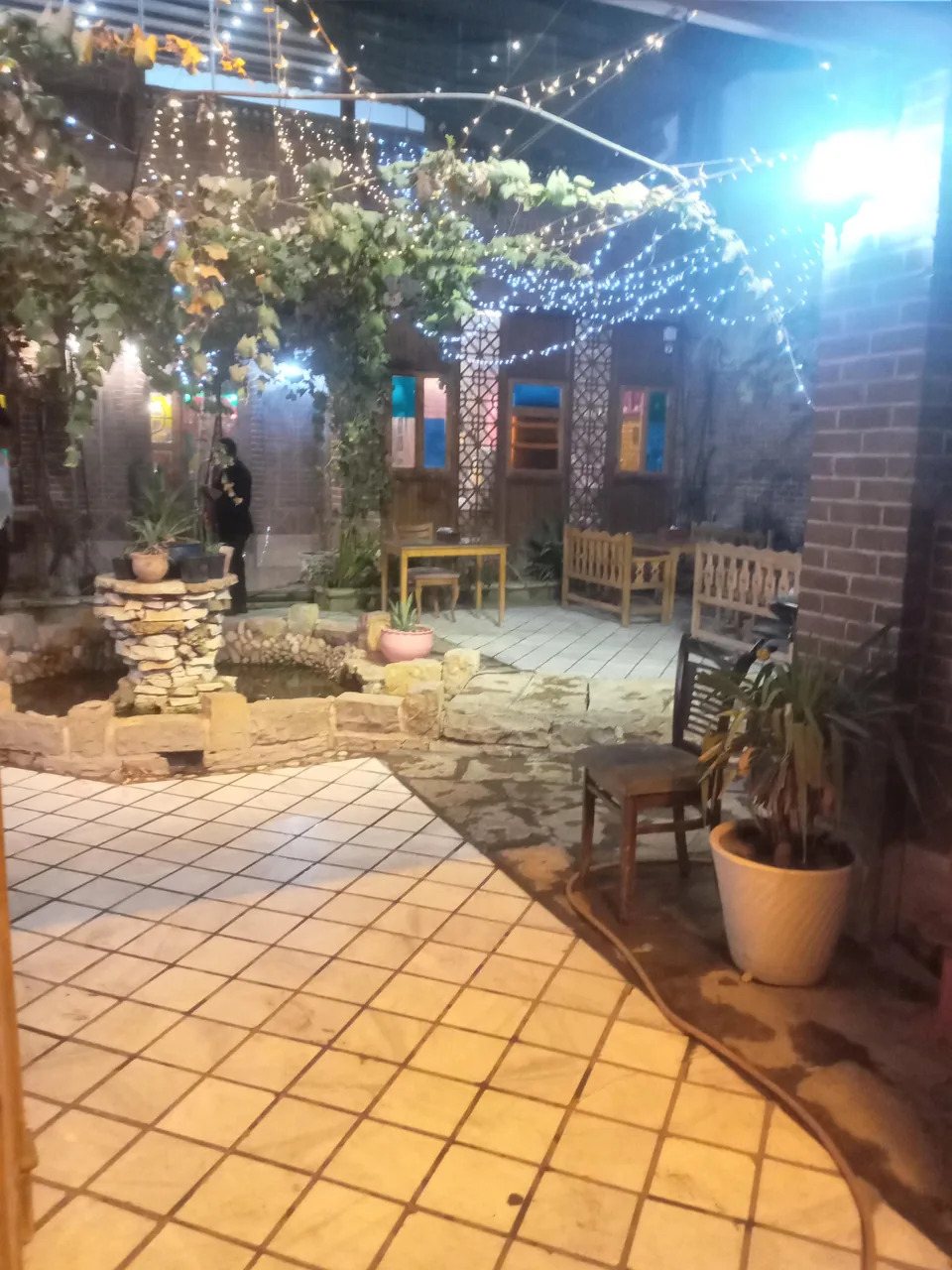 رستوران سنتی قصر ضیافت - تصویر 2