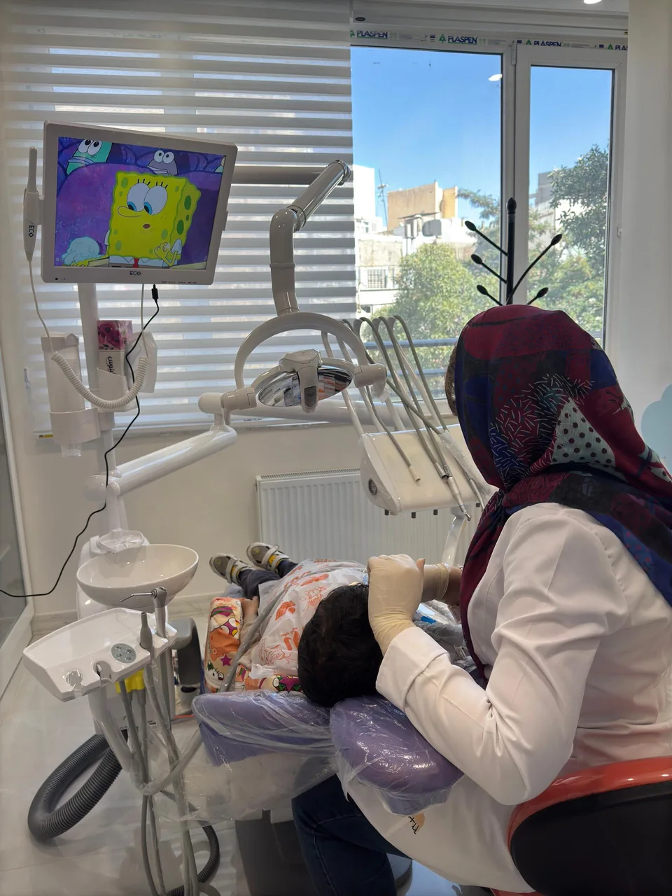کلینیک دندانپزشکی سیب - تصویر 2