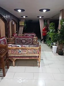 رستوران سنتی شاد نشین