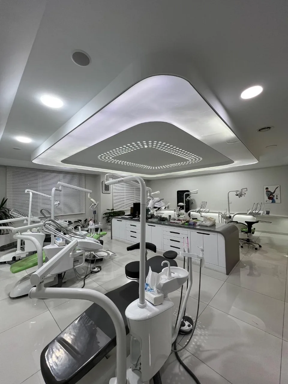مطب دکتر آرش فرزان - تصویر 2