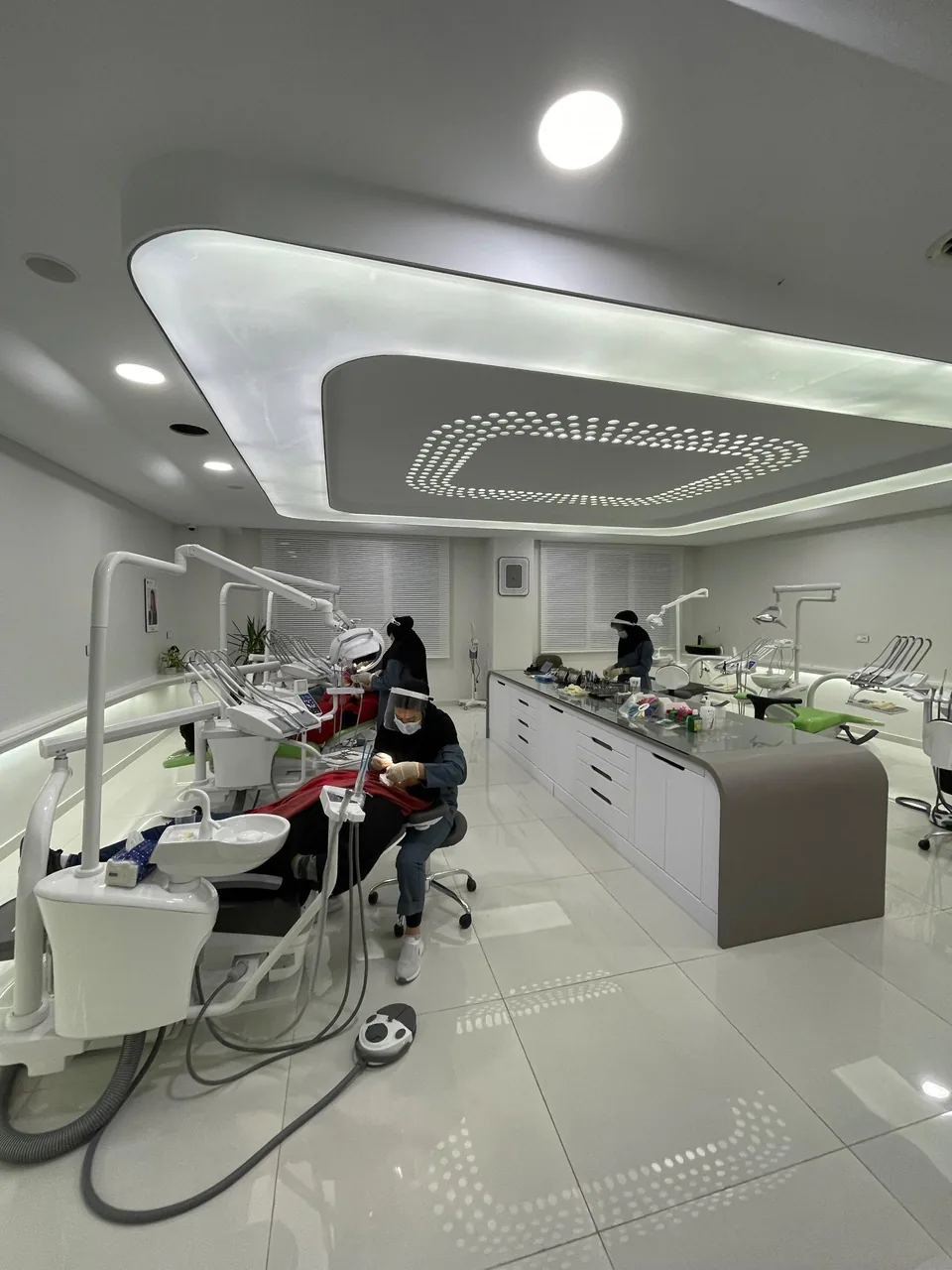 مطب دکتر آرش فرزان - تصویر 5