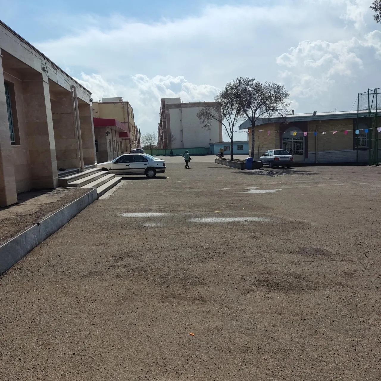 مدرسه نمونه دولتی علامه طباطبائی