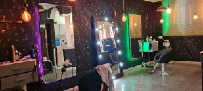 آرایشگاه قیچی