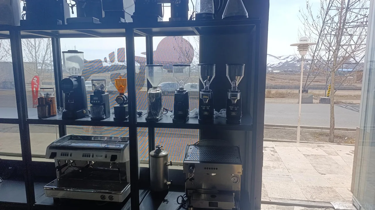 تعمیرات و تجهیزات اسپرسو ساز - تعمیر لوازم خانگی (عمومی) در زنجان - تصویر 3