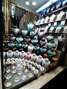 گالری طراحی و ساخت طلای شهرام