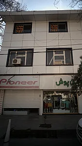 proneerفروشگاه