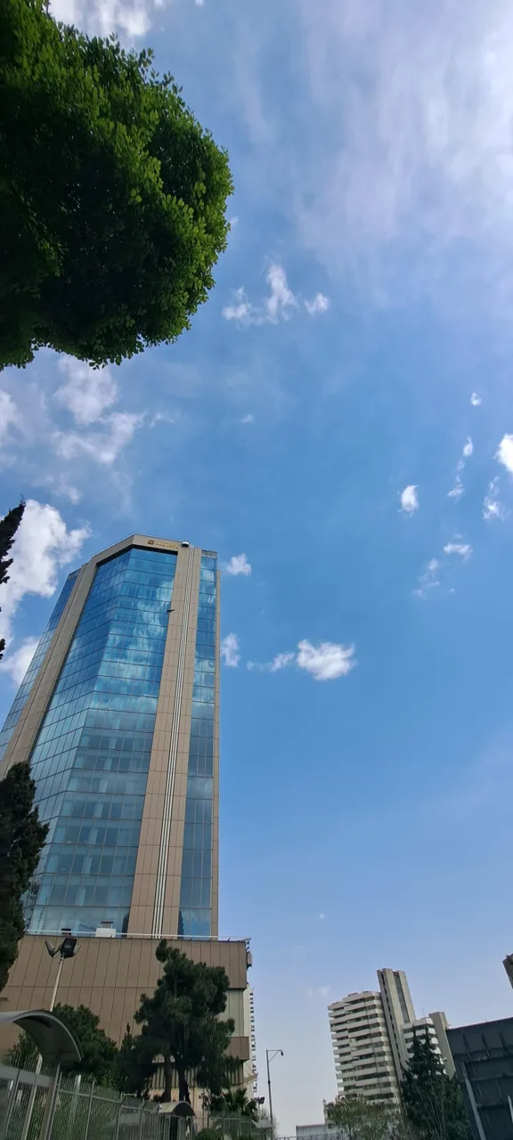 ساختمان بانک ملی ایران - تصویر 2